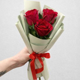 Арт. 0730. Розы из Кении 3шт 50см, оформление